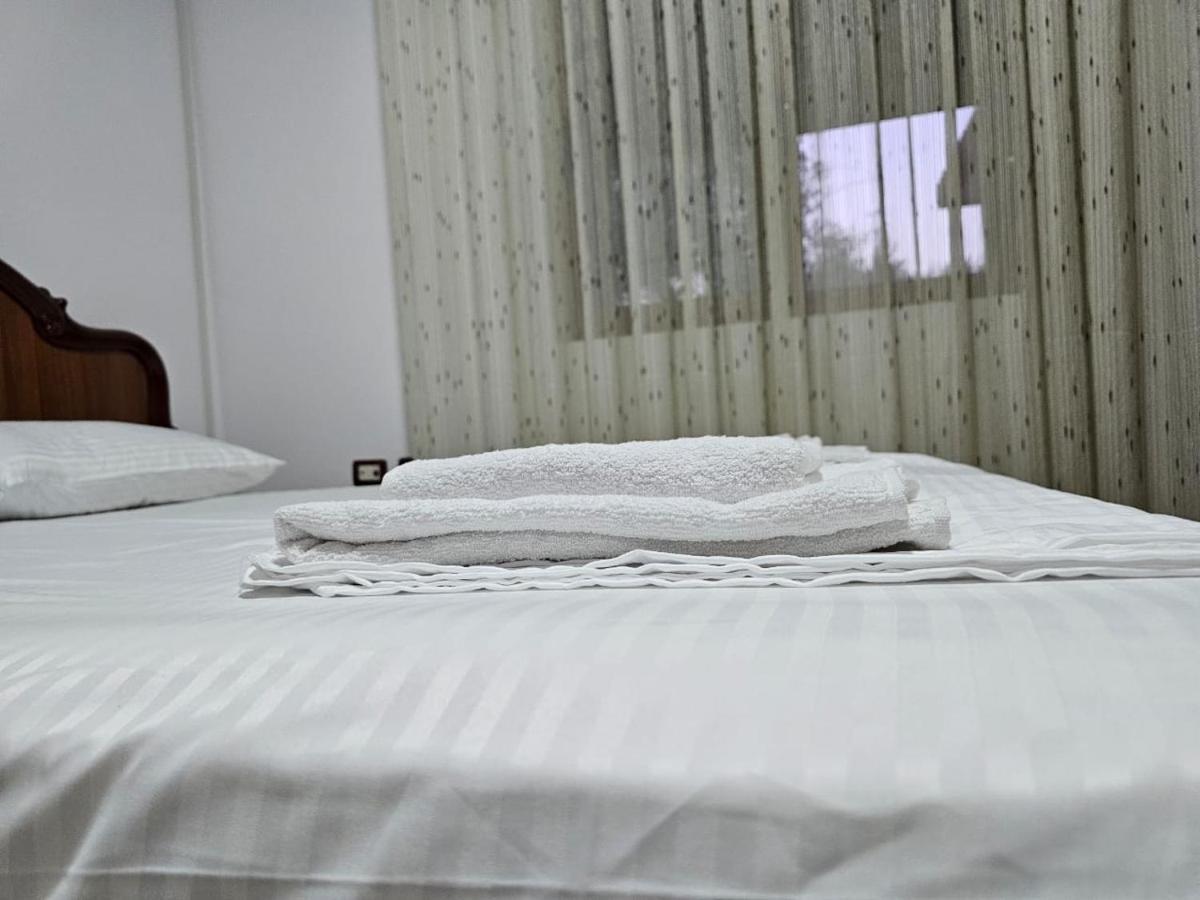 Guesthouse Iljaz Берат Экстерьер фото